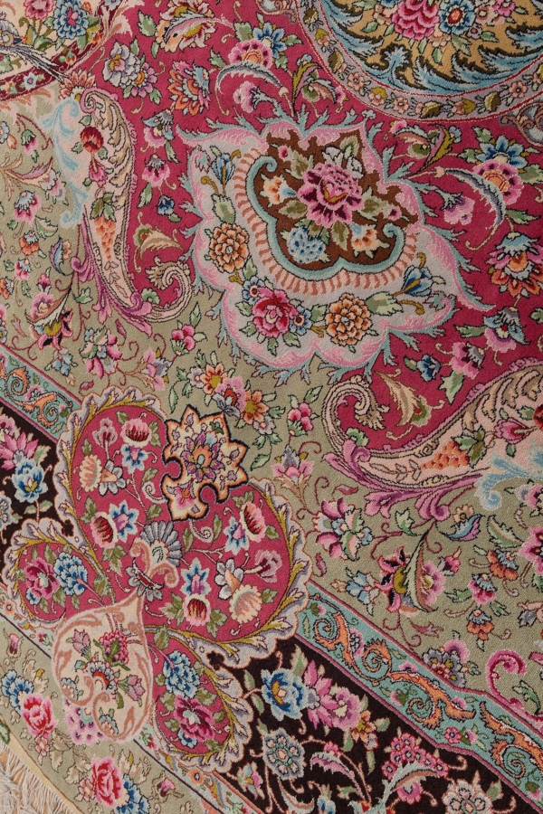 Oval Persian Tabriz Carpet at Essie Carpets, Mayfair London