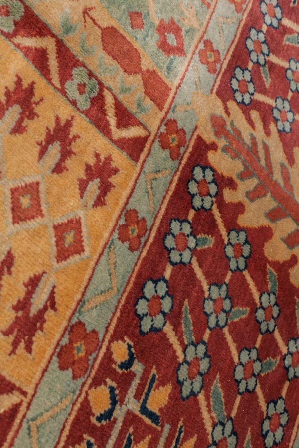 Persian Mahal  Carpet at Essie Carpets, Mayfair London