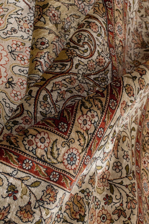 Ver Fine Turkish Hereke Rug at Essie Carpets, Mayfair London