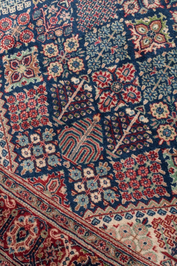Persian Saruk Rug at Essie Carpets, Mayfair London