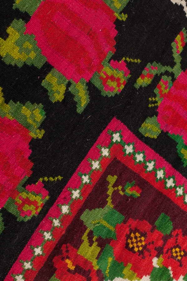 Caucasian Karabakh Gol Farangi Kilim at Essie Carpets, Mayfair London