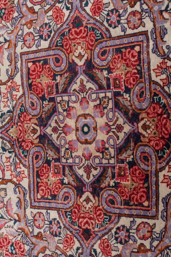 Very Fine Persian Bidjar Rug at Essie Carpets, Mayfair London