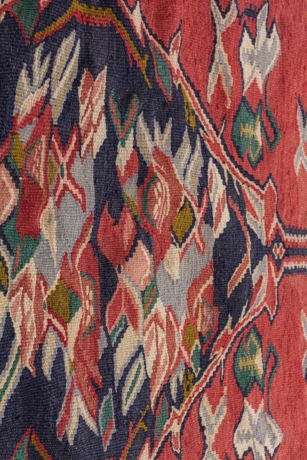 Persian Senneh Kilim Gol Farangi Kilim at Essie Carpets, Mayfair London