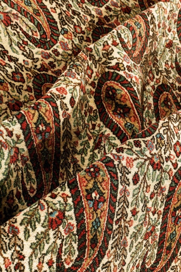 Paisley Qum Carpet