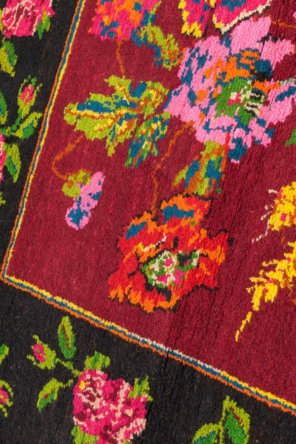 Very Fine Caucasian Karabakh Gol Farangi Rug at Essie Carpets, Mayfair London