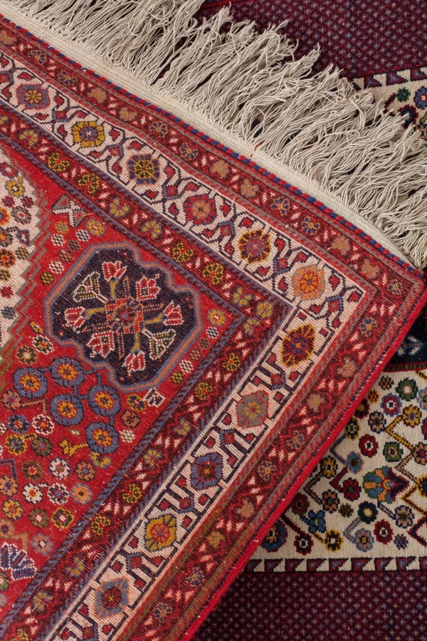 Persian Qashqai Kashkooli Rug at Essie Carpets, Mayfair London