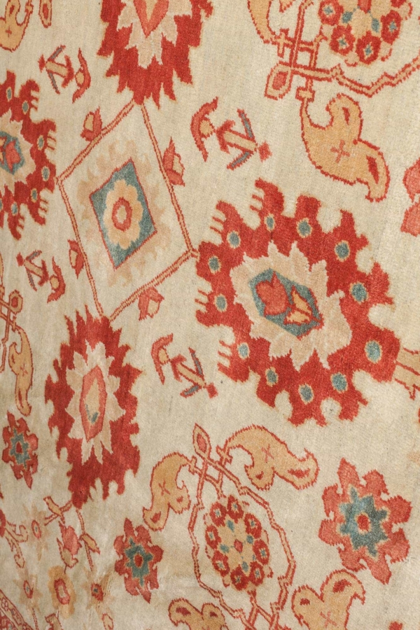 Fine Persian Mahal Carpet at Essie Carpets, Mayfair London