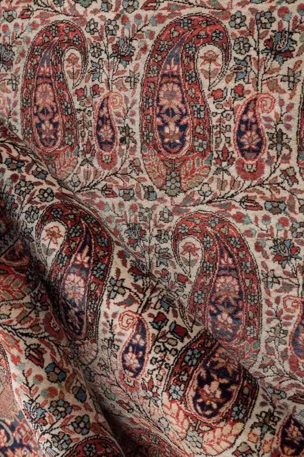 Persian Kashan Mostashem Rug at Essie Carpets, Mayfair London