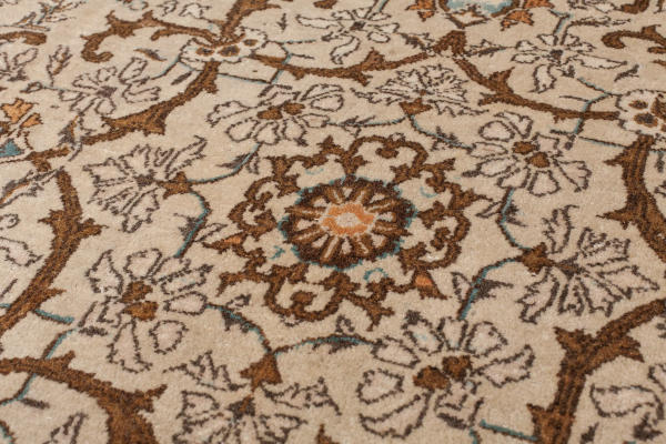 Persian Kashan Wool Carpet 