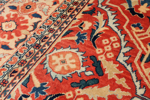 Persian Mahal Wool Carpet – Allover Design