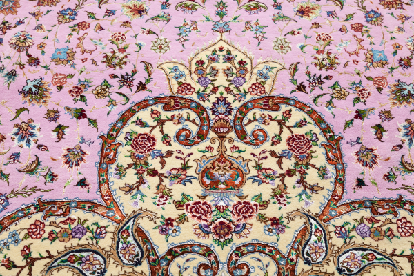 Signed Persian Tabriz Carpet - Handmade - Silk and Wool - Central Medallion