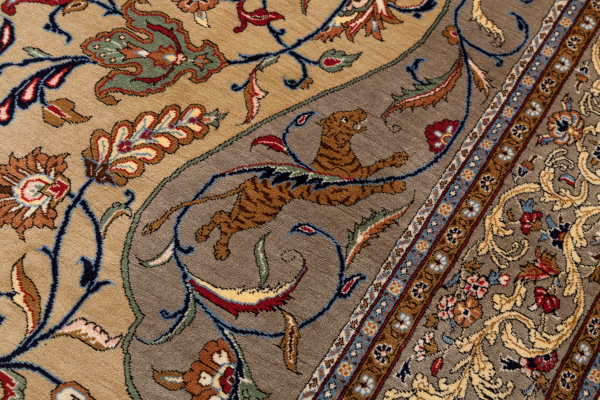 Fine Persian Qum Rug - Wool