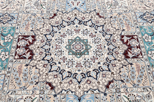 Persian Nain Carpet - Silk and Wool - Central Medallion and Geometric Design