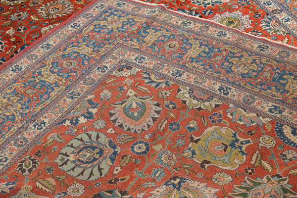 Handmade Persian Tabriz Carpet - Fine Wool - Allover Design - Interlocking Palmettes