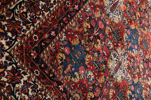 Large Persian Bakhtiari Carpet - Oversize - Allover Design - Diamond Garden
