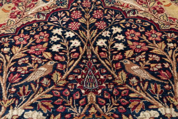 Persian Kerman Ravar Antique – Fine Royalty Pictorial Rug - Mashahir (Celebrities) Approx 2.5×1.5m (7x4ft) Neutral complexion on red base
