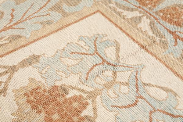 Persian Mahal Large Carpet - Oversize - Wool - Allover Design - Approx 4.5x3.5m (15x11ft) Light colour complexion with accents of light blue and orange