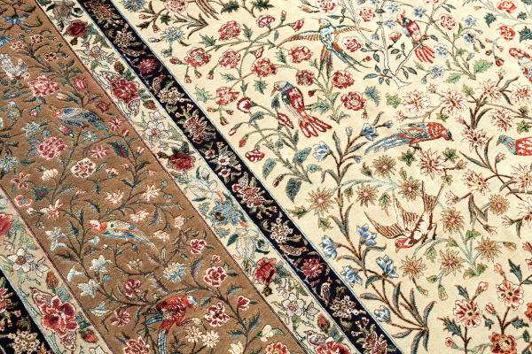 Fine Persian Tabriz Silk and Wool Carpet - Birds of Paradise - Approx 3x2m (10x7ft)