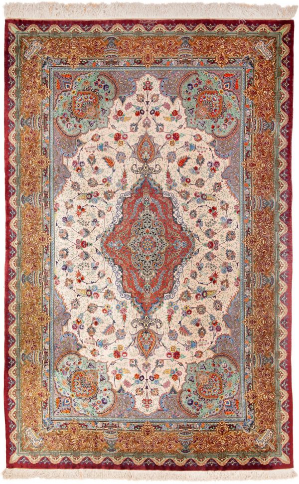 Delightful Majestic Qum silk carpet
