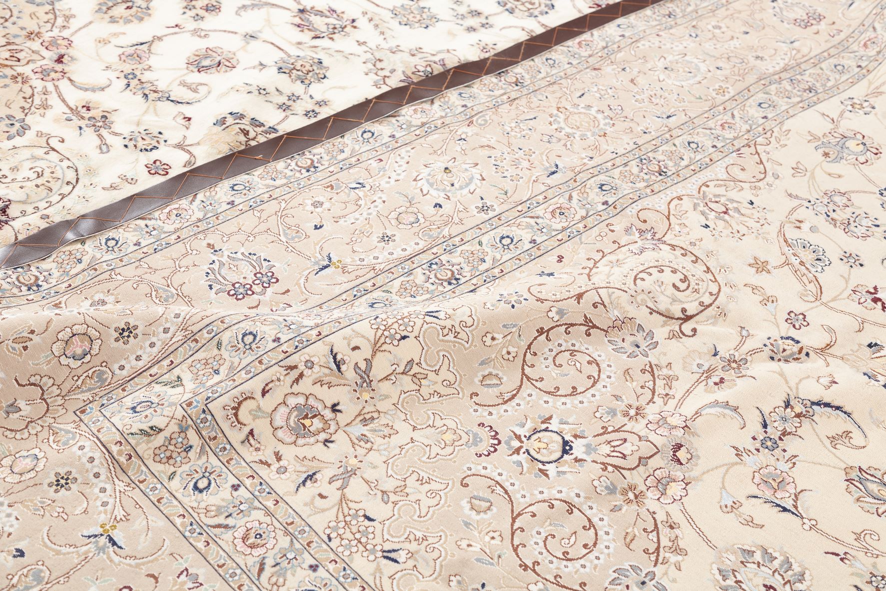 Exquisite Extremely Fine Nain Carpet - Essie Carpets