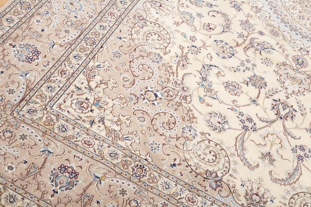 Delightful Very Fine Nain Carpet - Essie Carpets
