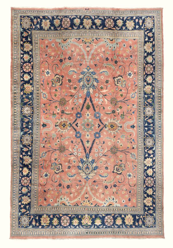 Fine signed Mahal carpet 7137